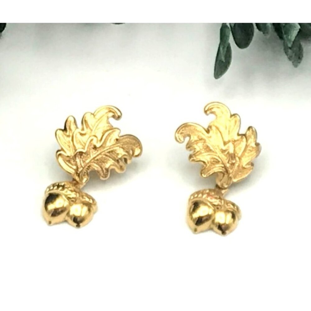 Vintage Gold-Tone Oak Leaf & Acorn Stud Earrings With Textured Detailing by AVON